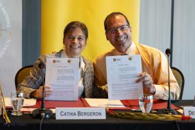 Photographie des signataires.